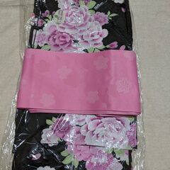 【新品＆美品】浴衣2点と帯のセットの画像