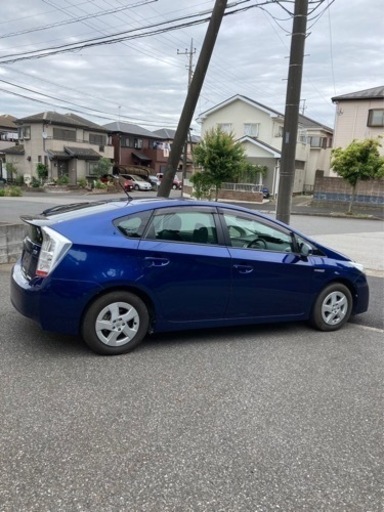 トヨタ　プリウス 270,000円