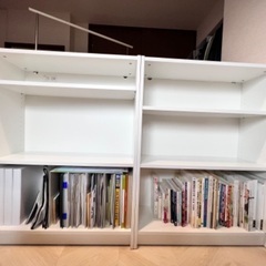 問い合わせ保留中。IKEA 本棚　白　ビリー