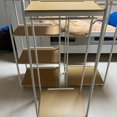 キッズ用　棚　洋服掛け