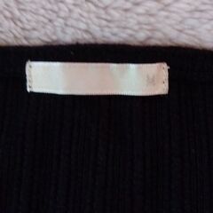 BLACK　半袖の画像