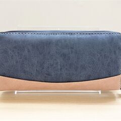 【おみせっち】【未使用】各種 Classics Hommage ☆大容量☆ 配色デザイン 長財布 ラウンドファスナー レディース 多収納 カード入れ×24ポケット!!の画像