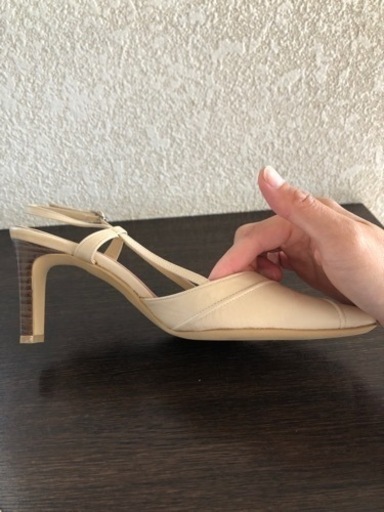 靴　ハイヒール　パンプス