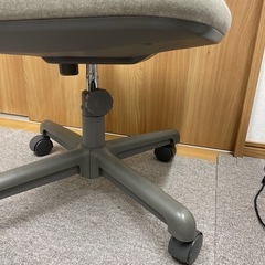 ITO オフィスチェア　イス　椅子　回転椅子の画像