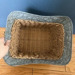 ラタン　アンティーク風かごの画像