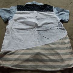 半袖ブラウス　値下げしましたの画像