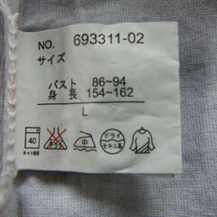 半袖ブラウス　値下げしましたの画像