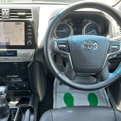 トヨタ　ランドクルーザープラドTX　Lパッケージ　ブラックエディション　R3　車検付　自社ローン　全国対応　頭金・保証人不要　８４回払可　信用情報回復型ローン利用可能の画像