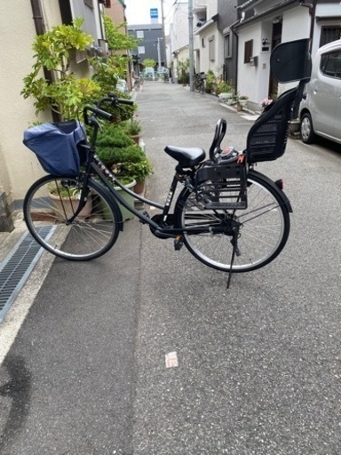 Sold 中古　26 インチ自転車チャイルドシート付き