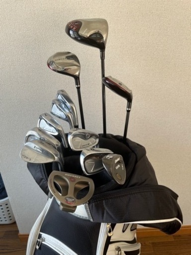ゴルフセット（キャディバック付き）　初心者の方もこれ1つで直ぐにプレー可能！