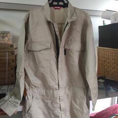 中古　　つなぎ　ベージュ　Lサイズ