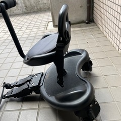 ベビーカーステップ　サドル・ハンドル・背もたれ・ベルト付き　立ちスタイル＆お座りの2wayの画像