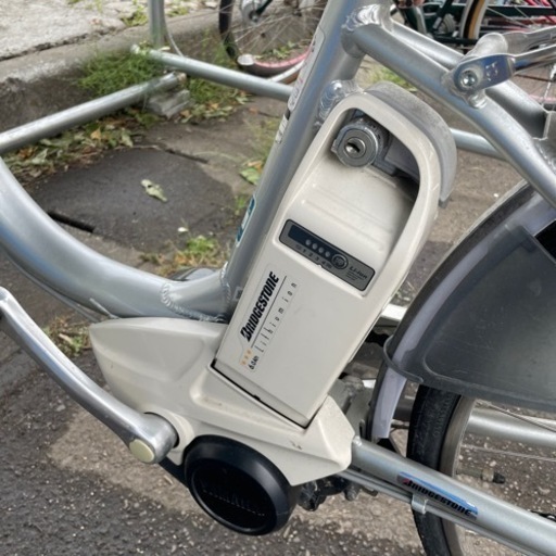 ブリヂストン　電動自転車　26インチ