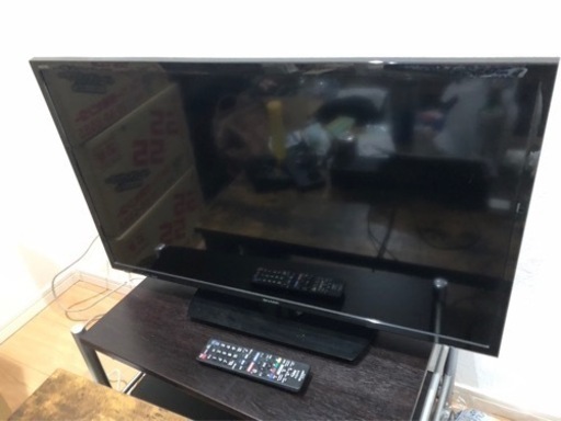2020年製　AQUOSテレビ　32インチ　売ります。