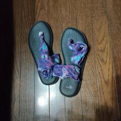 Sanuk サンダル 24.5前後