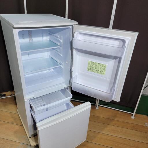 ?‍♂️h050630売約済み❌3542‼️お届け&設置は全て0円?‼️最新2020年製✨つけかけドア対応✨SHARP 137L 2ド