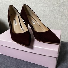 ダイアナ パンプス スエード