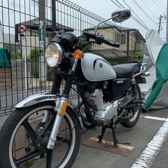 yb125spタンク白売ります。（pcxと交換なら追い金あり）