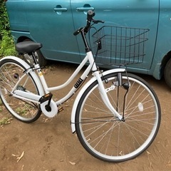 傷などはありません。