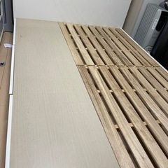 ダブルベッド　フレーム