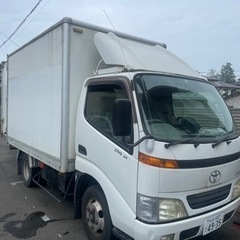 平成13年式ダイナ2トン箱車　