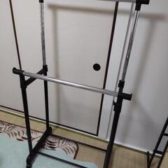 ハンガーラック