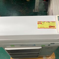 K04269　富士通　2017年製　中古エアコン　主に18畳用　冷房能力　5.6KW ／ 暖房能力　6.7KW 