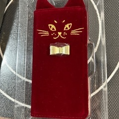 時間制限値下げ中】未使用】高級感あるベロワ生地のふわふわREDの画像