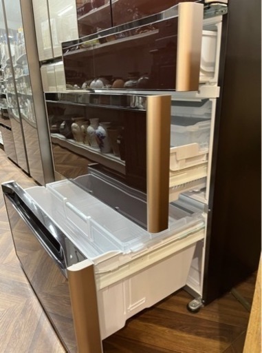 【BY REUSE 霧島国分新町店 出張買取•見積完全無料¥0】HITACHI 6ドア冷凍冷蔵庫