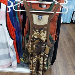 Tank topsの画像