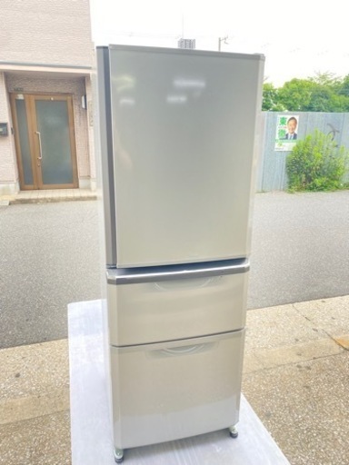 2014年製　三菱3ドア冷蔵庫　シルバー　335L