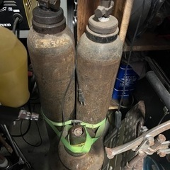 アセチレン　酸素タンク　調整機付き