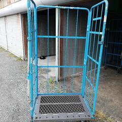 カゴ台車
