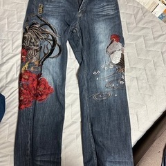 絡繰魂ジーンズの画像