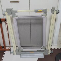 ベビーゲート①お話し中