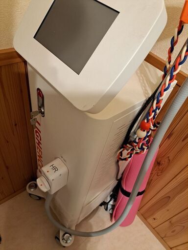 業務用脱毛機 244,100円