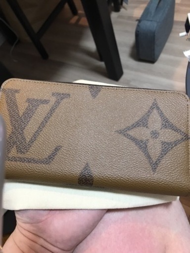 ヴィトン　財布