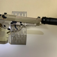 BATON BM-9 CO2ガスガン 豪華おまけ付きの画像