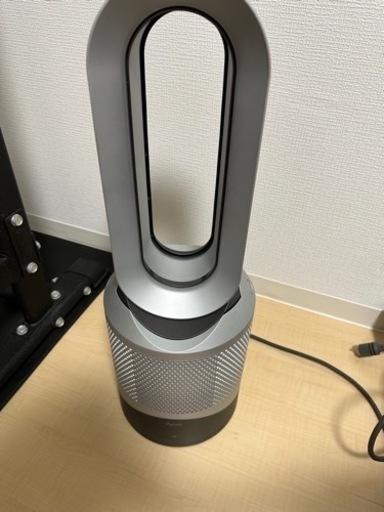 Dyson hot+cool 空気清浄機機能付になります。