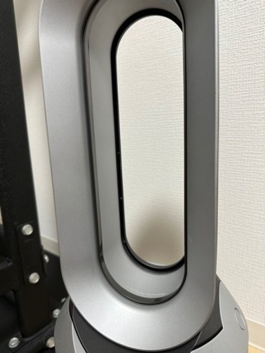 Dyson hot+cool 空気清浄機機能付になります。 