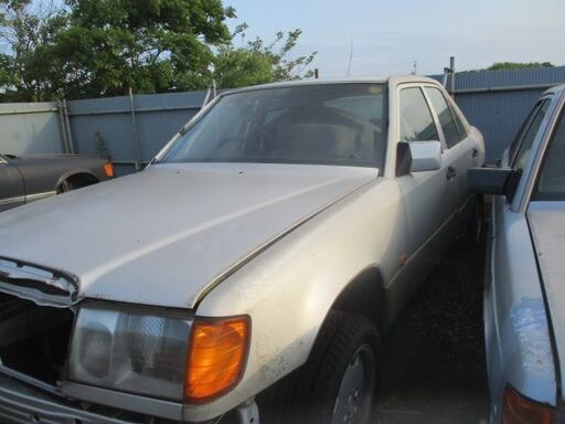 MB-124-前期型外装部品―ボンネツト―フエンダー左右販売