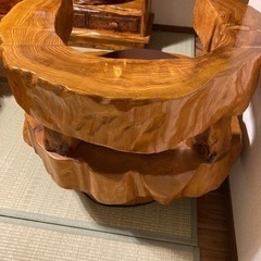 屋久杉　回転椅子の画像