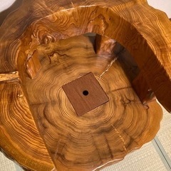 屋久杉　回転椅子の画像