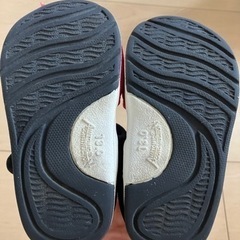 女の子用サンダル13cm　ミッキーの画像