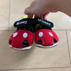 女の子用サンダル13cm　ミッキーの画像