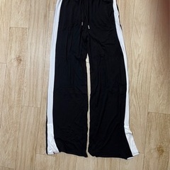Ladyのセットアップ 新品の画像