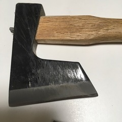 手斧　まだ新しいです