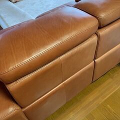 Domicil ドミシール 革 電動ソファ