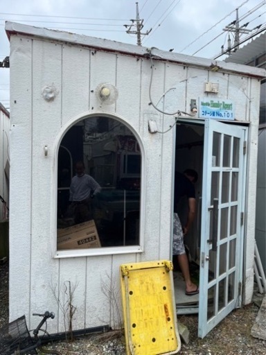 プレハブ30万　2台