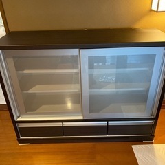 食器棚     ブラウン